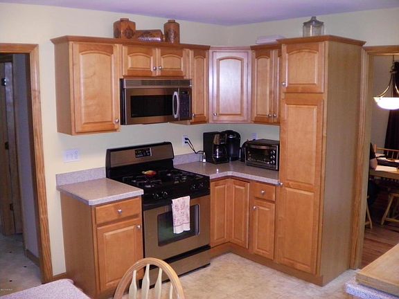 5th image of 23 Meadowlark Ln
