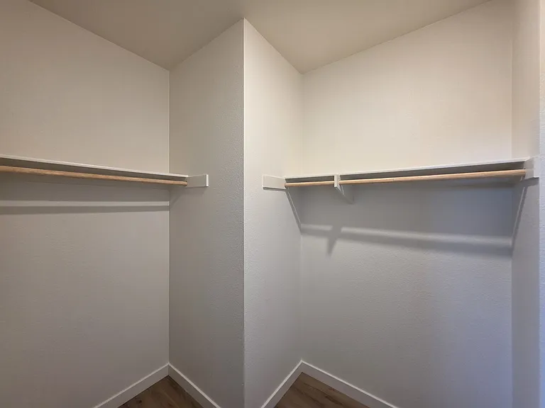 615 Highland Ave #105 — Photo 12