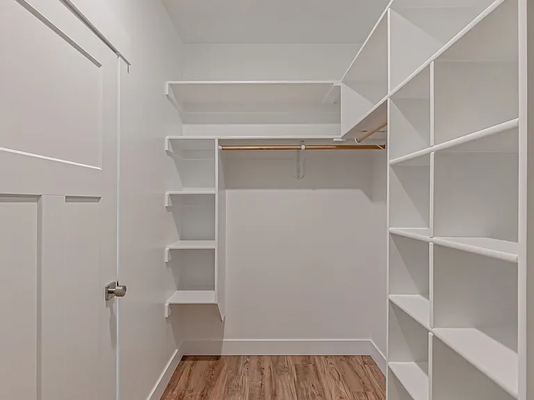 521 Tap Root Dr — Photo 24