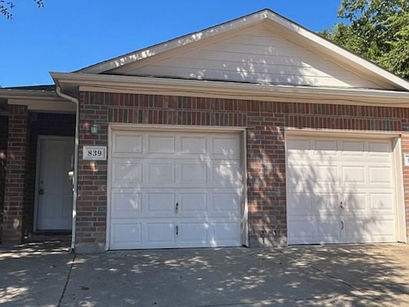 2nd image of 839 Mirabell Ct