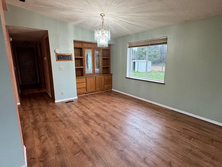 16840 Flume Rd SE — Photo 8
