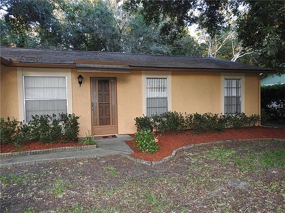 3rd image of 2652 Martha Ln