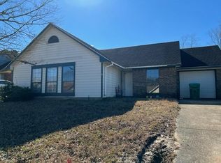 7 Planters Ln, Gulfport, MS 39503