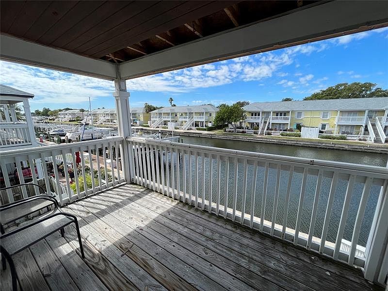 5015 Coquina Key Dr SE APT D, Saint Petersburg, FL 33705 MLS U8180049 Zillow