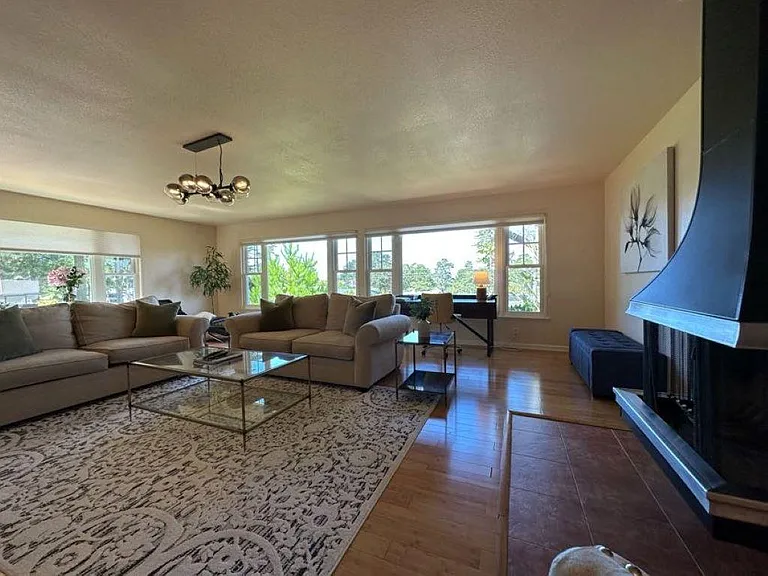 3057 Strawberry Hill Rd — Photo 16