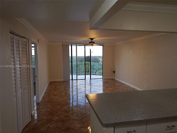 5th image of 16740 NE 9th Ave APT 607