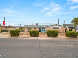 7922 Parral Dr, El Paso, TX 79915