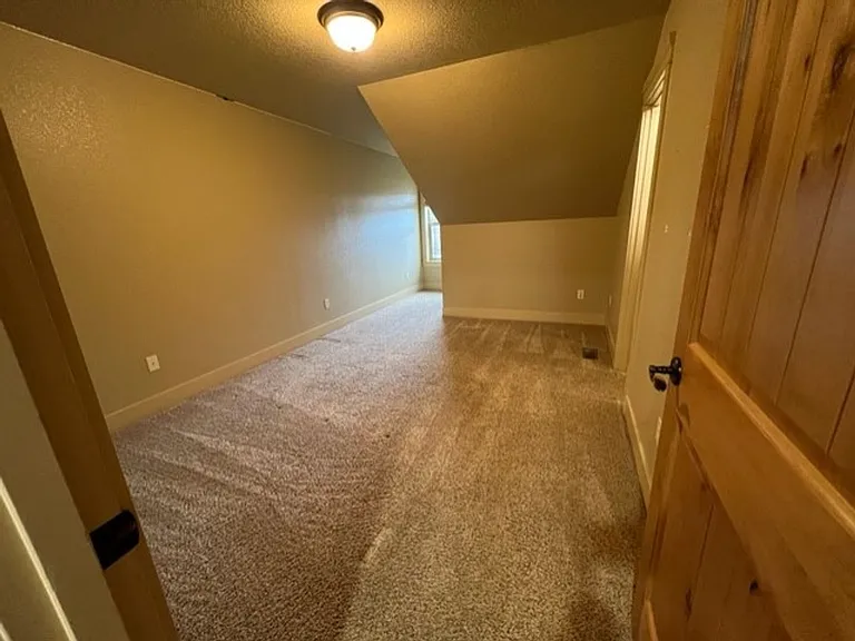 60817 Yellow Leaf St — Photo 23