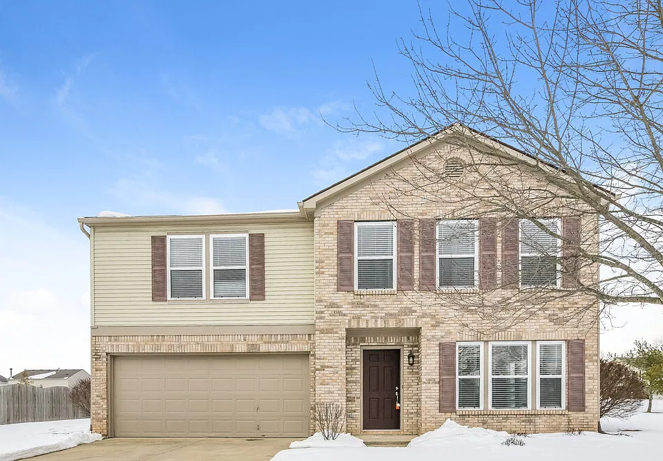 10110 Pine Grove Way