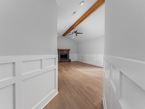 5th image of 3534 Gordon Dr.
