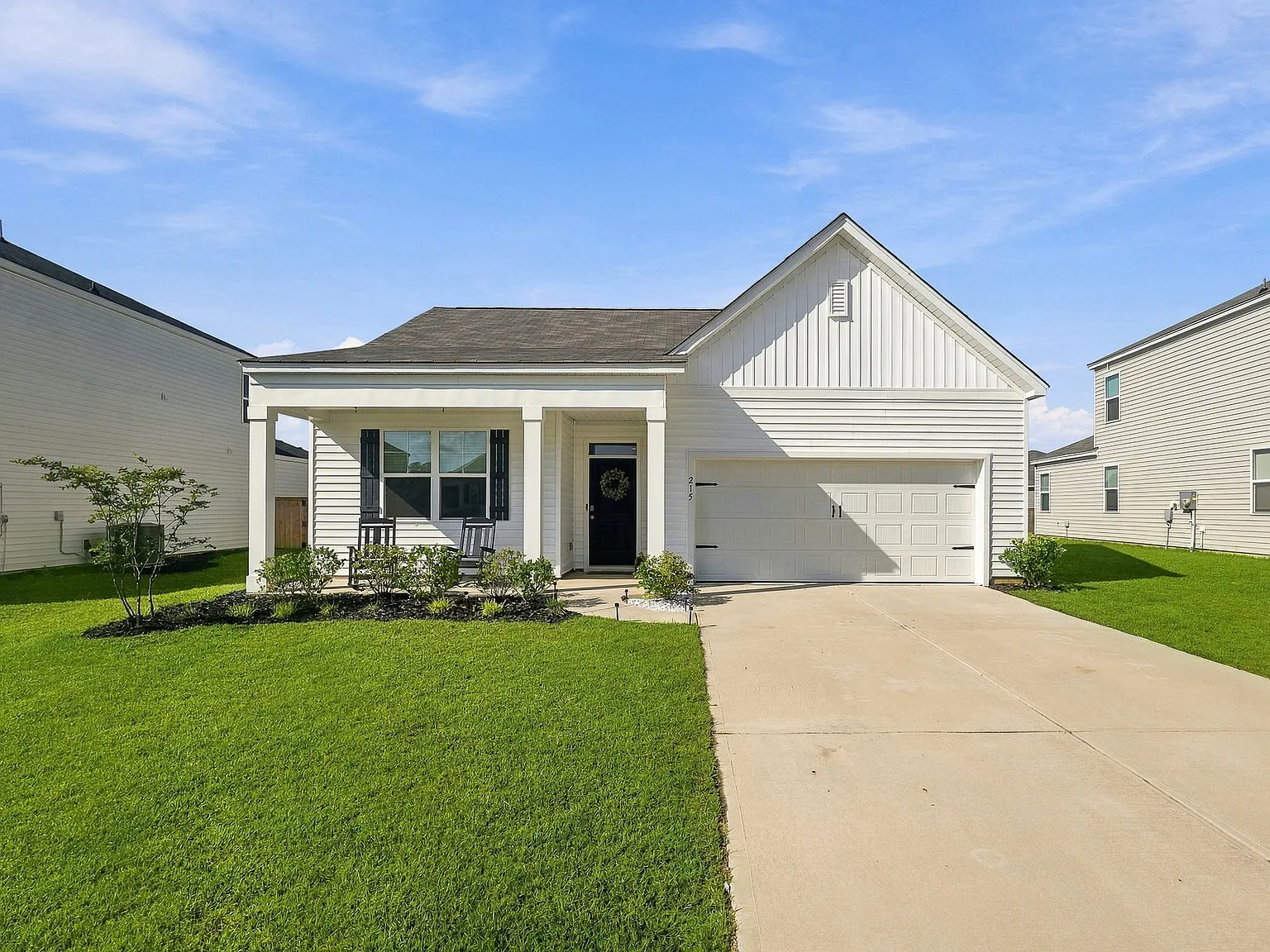 4 bed, 1774 sqft, $2,700 — Photo 1