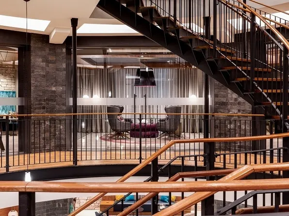 888 Main Street image 22 of 30