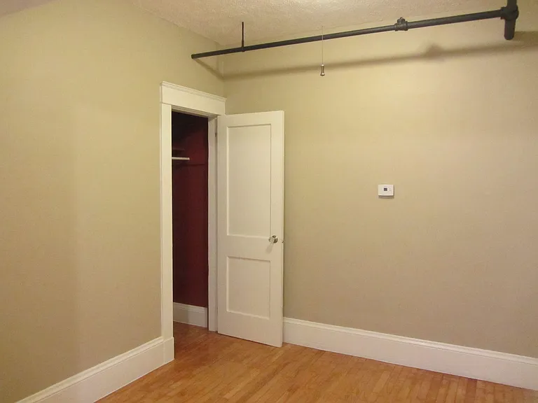 32 Alfred St — Photo 14