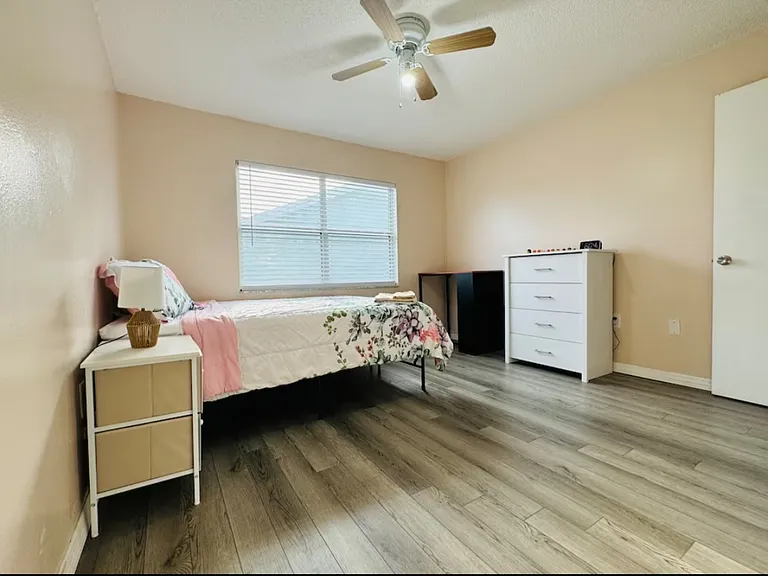 5020 Terrace Palms Cir #202 — Photo 4