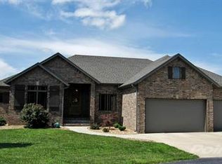 1196 S Stone Hill Ct, Nixa, MO 65714