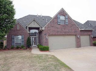 4212 S Redwood Ave, Broken Arrow, OK 74011
