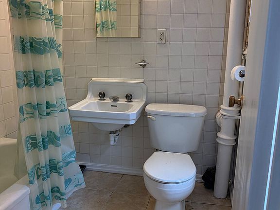 5th image of 17 Alexander St
