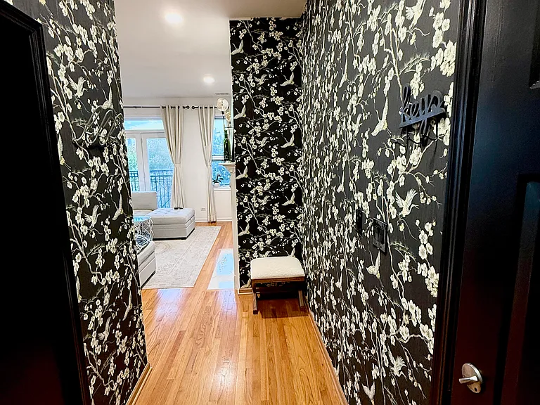 2136 W Monroe St #404 — Photo 12