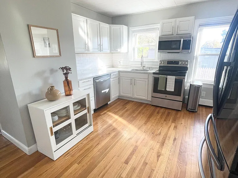 17 Frederick St #1 — Photo 35