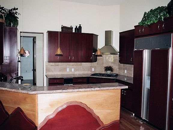Gourmet Kitchen