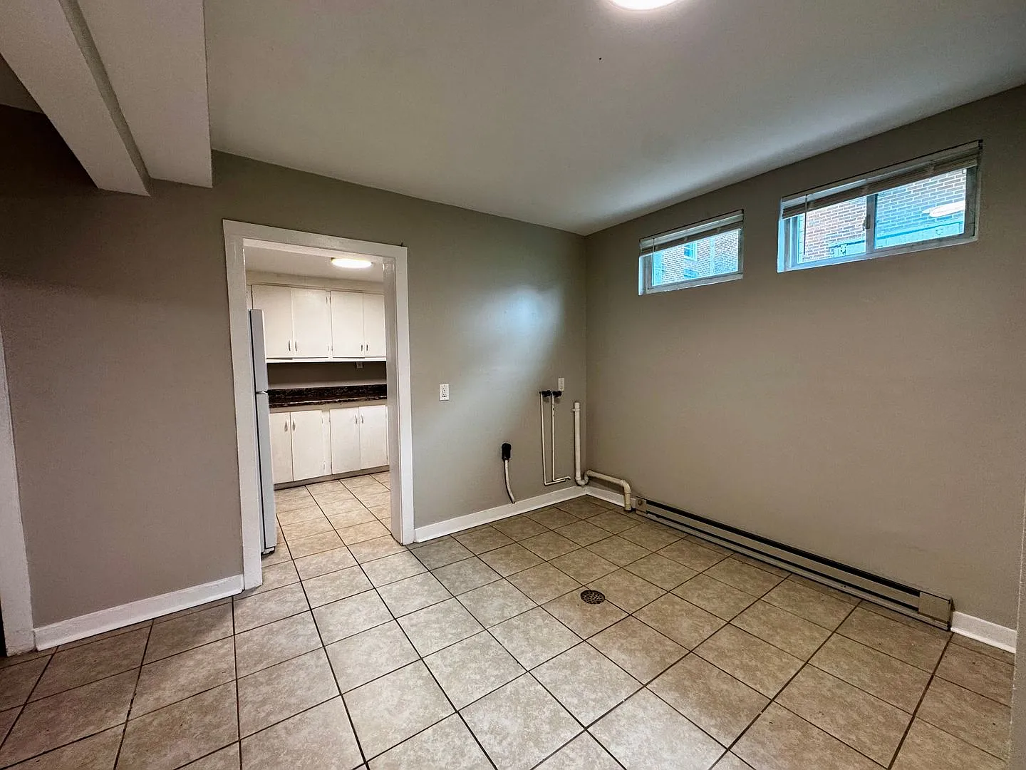 Apartment for Rent in Dayton — Photo 3