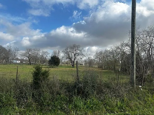 27722 Betka Rd — Photo 9