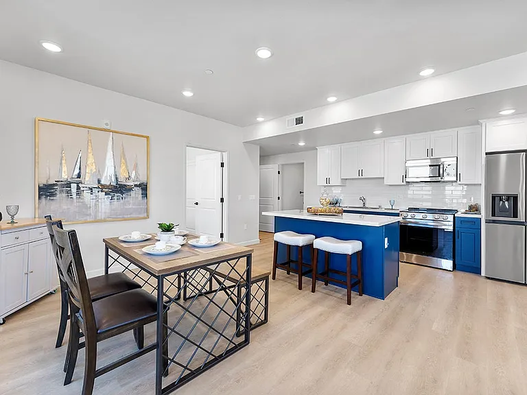 4064 E Live Oak Ave — Photo 41