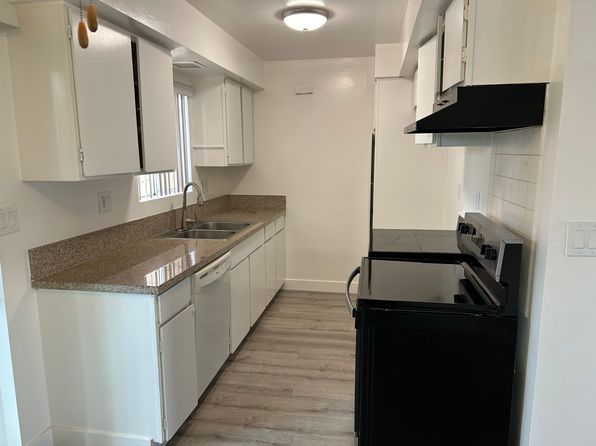 11911 Bailey St APT A