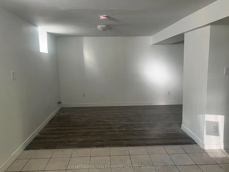 110 Marcella St — Photo 6
