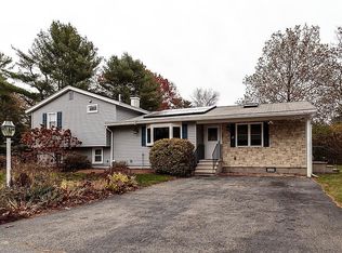 36 Arrow St, Billerica, MA 01821