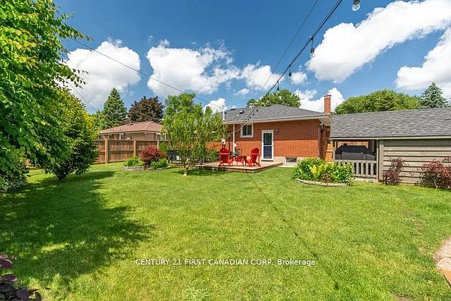 216 Irving Pl #LOWER — Photo 16