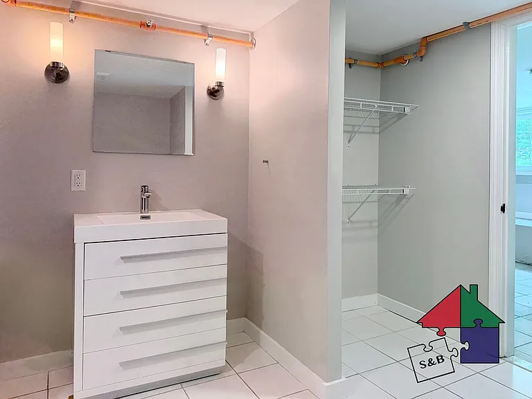 110 Northfield St — Photo 15