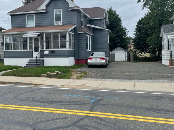 187 Sewall St Unit 1, Ludlow, MA 01056