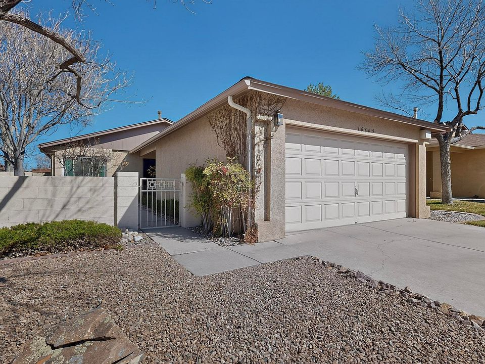 1st image of 10609 Griffith Park Dr NE