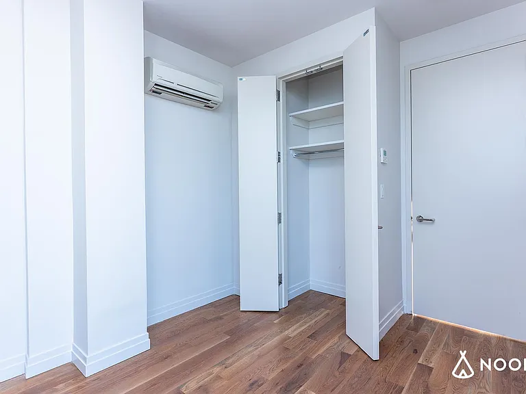 260 Knickerbocker Ave #6A — Photo 14