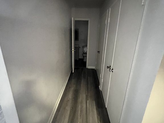 4th image of 7025 Woodman Ave #7
