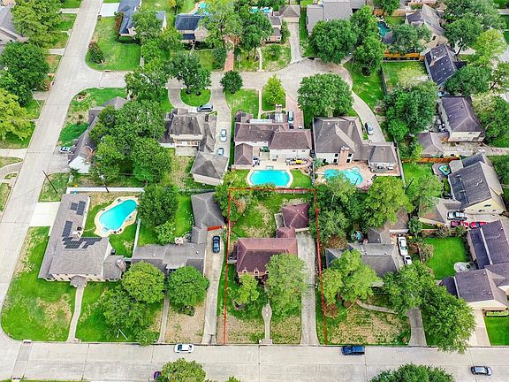 3rd image of 3611 Sierra Pines Dr