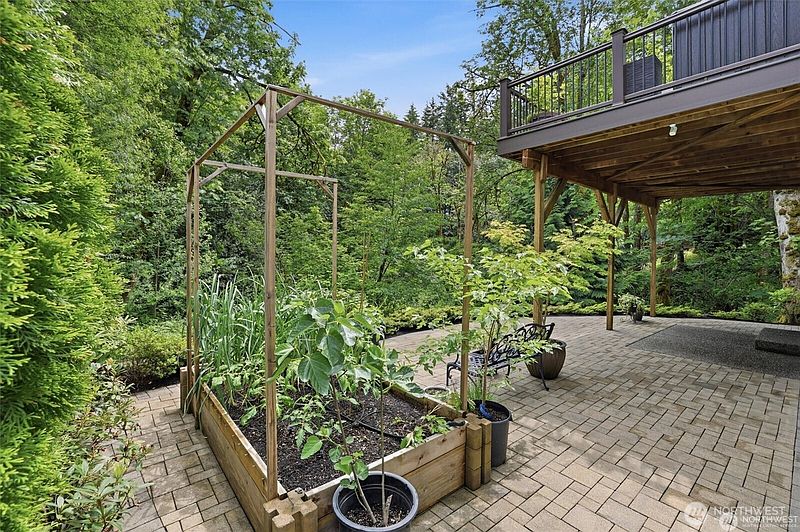 4th image of 15324 128th Avenue NE