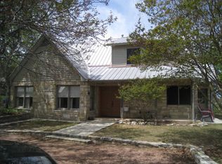 154 Deike Hunter Ln, Fredericksburg, TX 78624