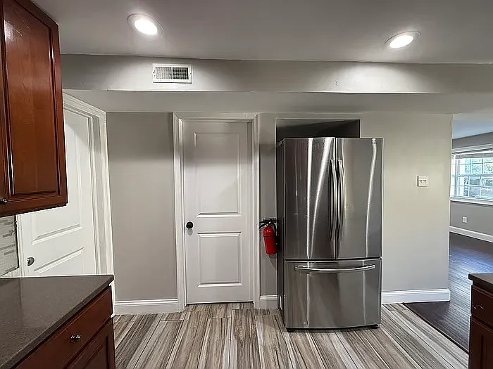 4 bed, 1680 sqft, $3,100 — Photo 4