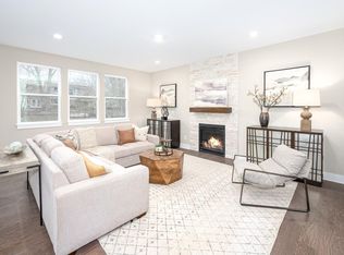 26900 Napier Rd, Novi, MI 48374