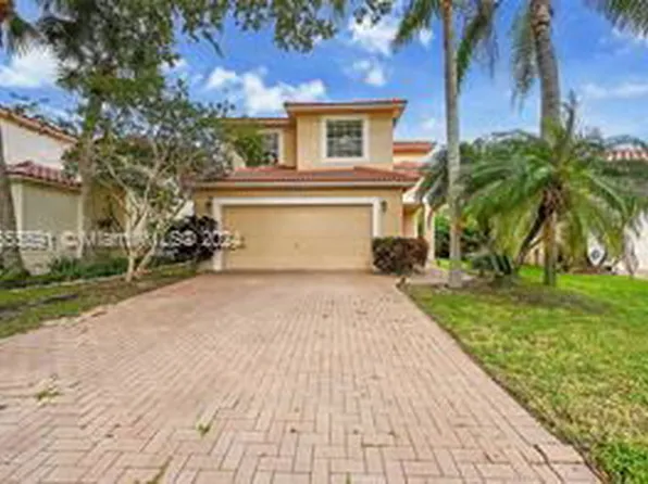3884 NW 63rd Ter, Pompano Beach, FL 33067