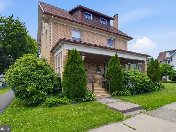 302 Nichols St, Clearfield, PA 16830
