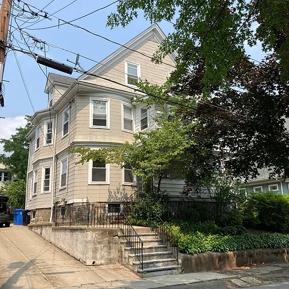 30 Falmouth St #1 — Photo 13