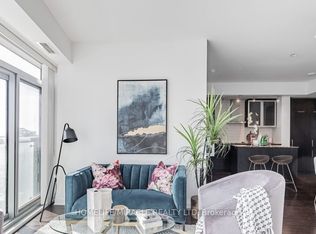 14 B York St #2202-C01, Toronto, ON M5J 0B1