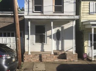 110 W Laurel St, Shenandoah, PA 17976
