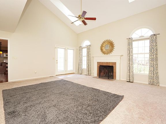 4th image of 6440 Coyote Ct