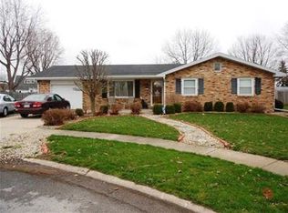 1115 N 18th St, Elwood, IN 46036