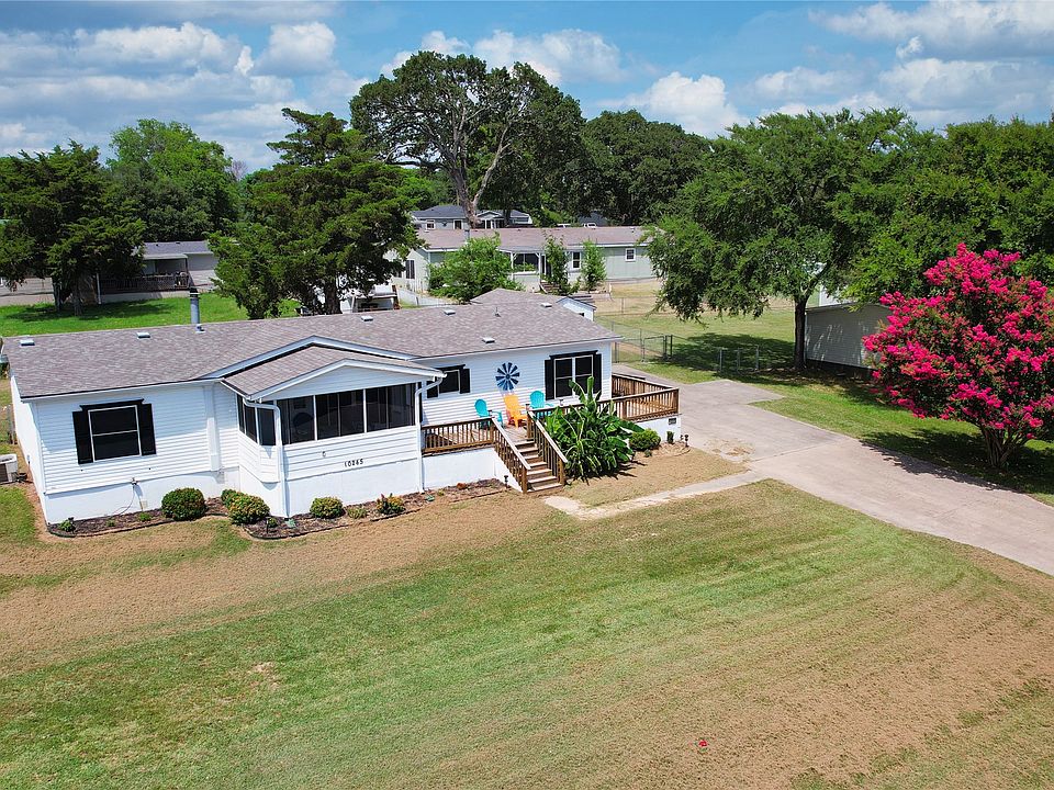 1st image of 10245 Northlake Cir