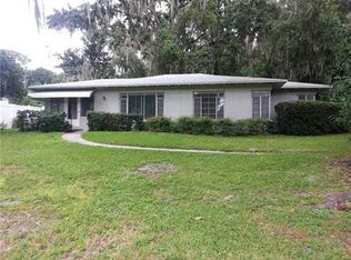 921 Old Eustis Rd, Mount Dora, FL 32757
